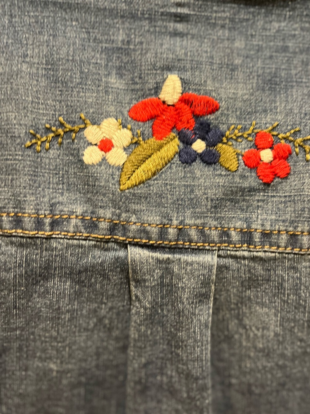 296. NWOT WOMENS DENIM + COMPANY XL DETAIL TOP - Picture 4 of 5